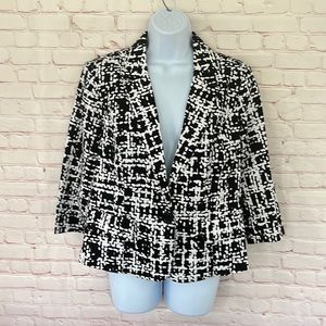 NWT 2 piece Office professional, classy skirt suit set size 6